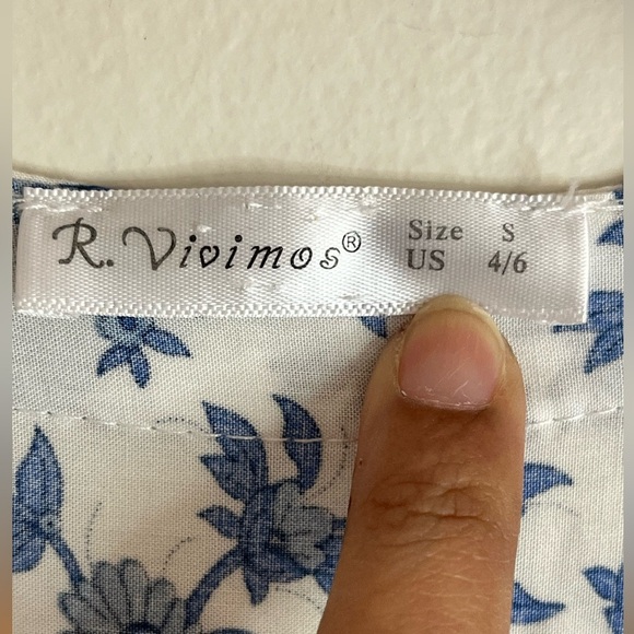 R. Vivimos Blue & White Floral Boho Maxi Dress – Tassel Waist, Size S (4/6) - Picture 11 of 13